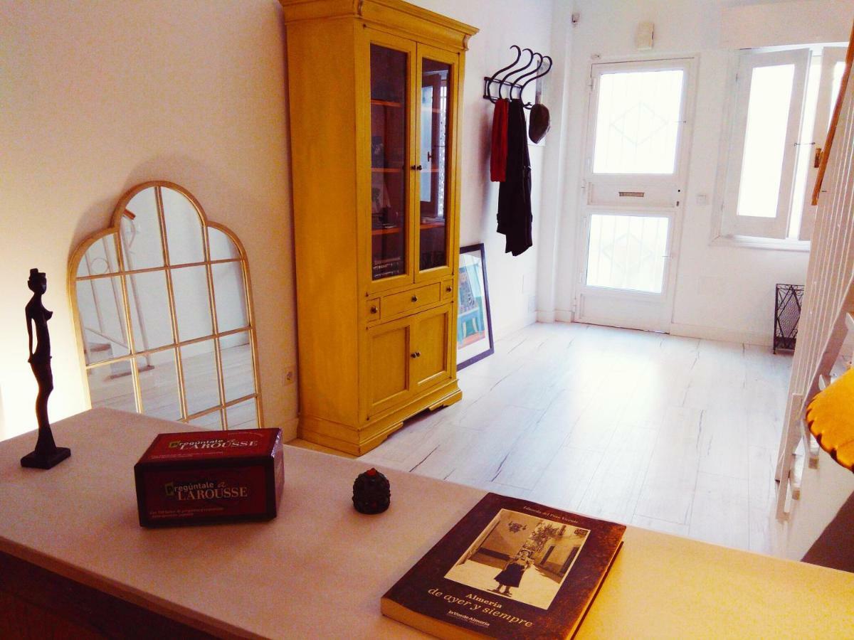Aba Apartamento Almeria Bagian luar foto